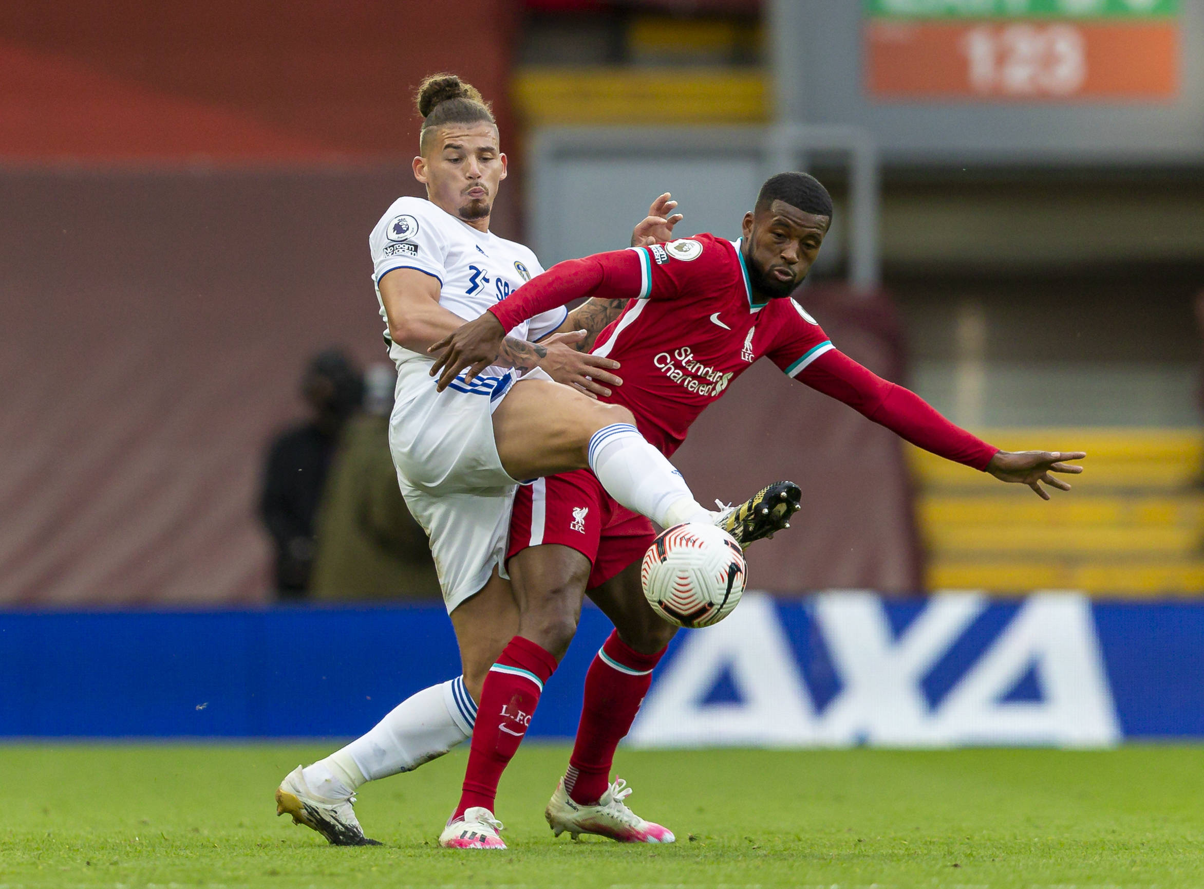 然在球星卡 然在球星卡